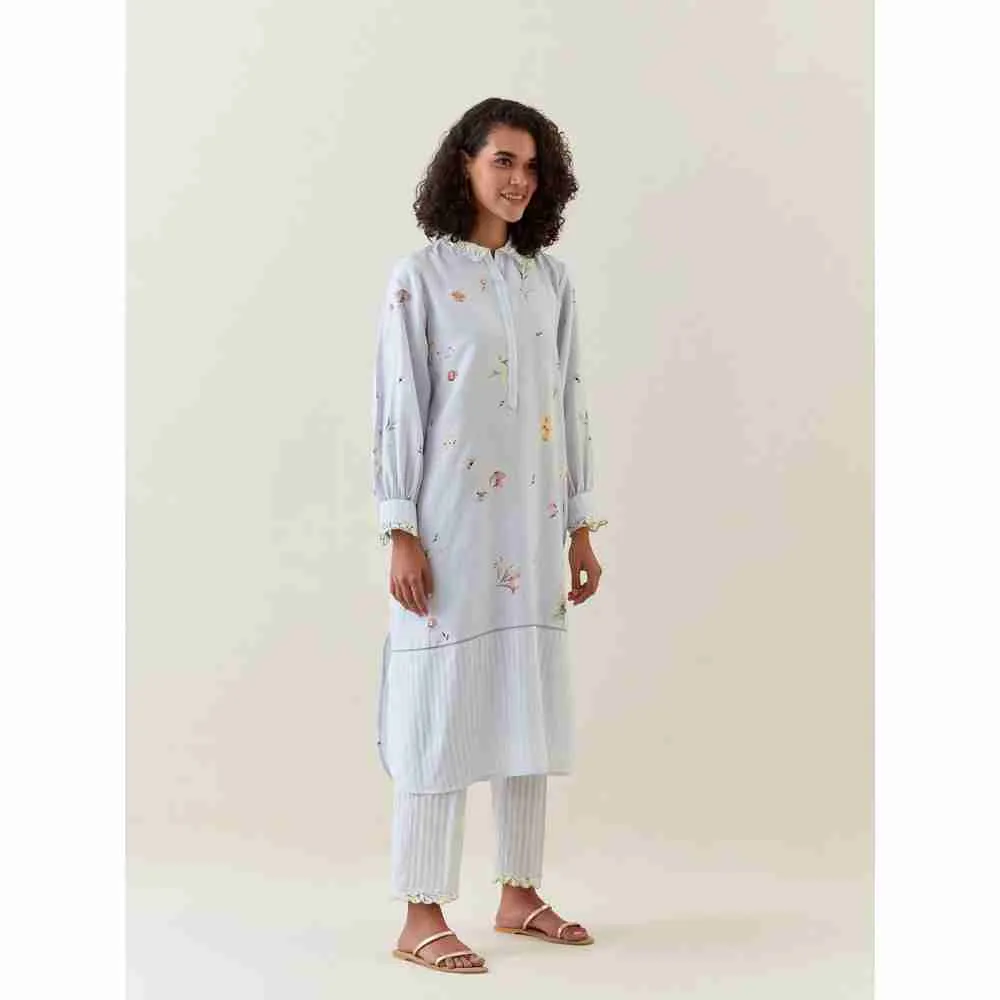 Anantaa by Roohi Trehan Blue Botanical Print Cotton Linen Kurta With Scalloped Net Collar
