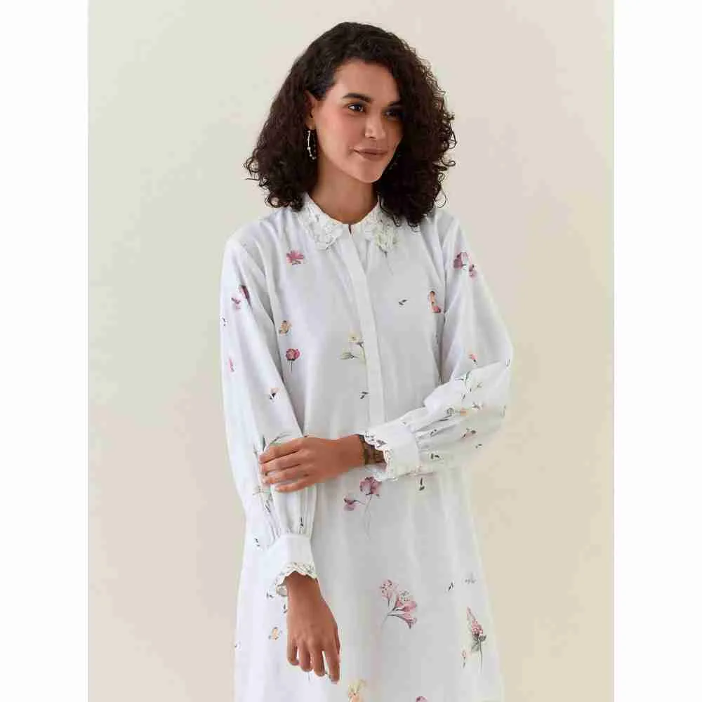 Anantaa by Roohi Trehan White Botanical Print Cotton Linen Kurta With Scalloped Net Collar