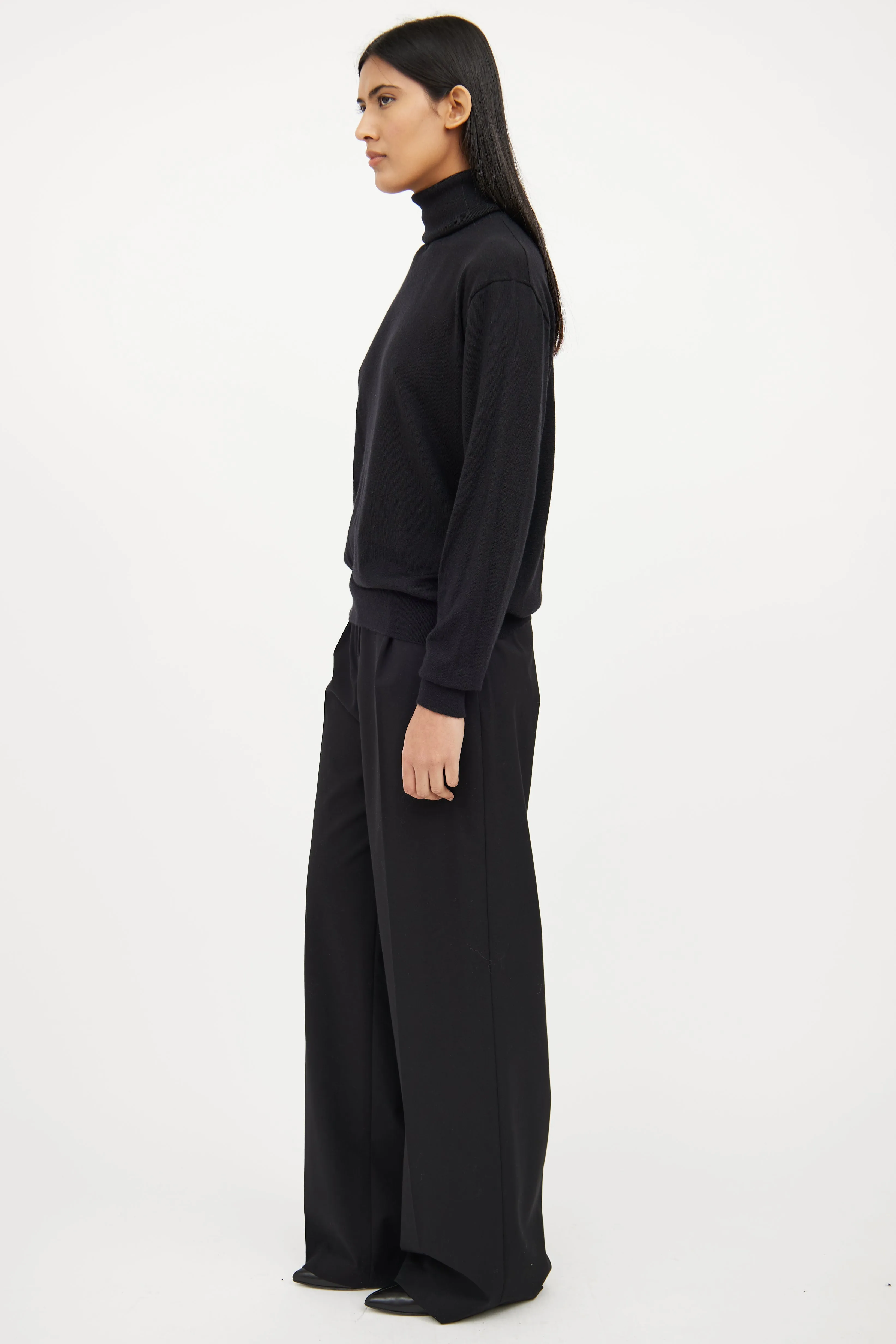 Black Wool Cashmere Long Sleeve Sweater