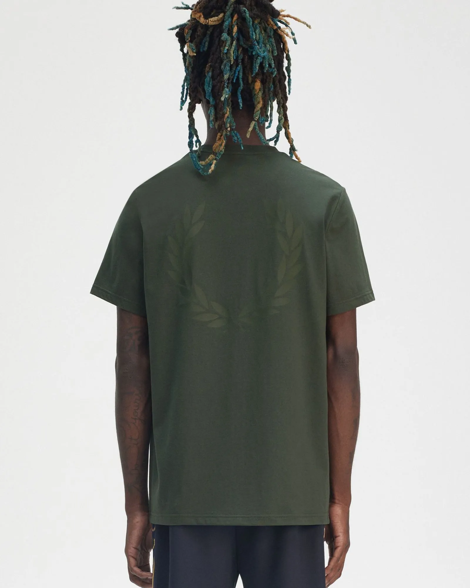 Fred Perry Rear Powder Laurel Graphic Tee - Court Green