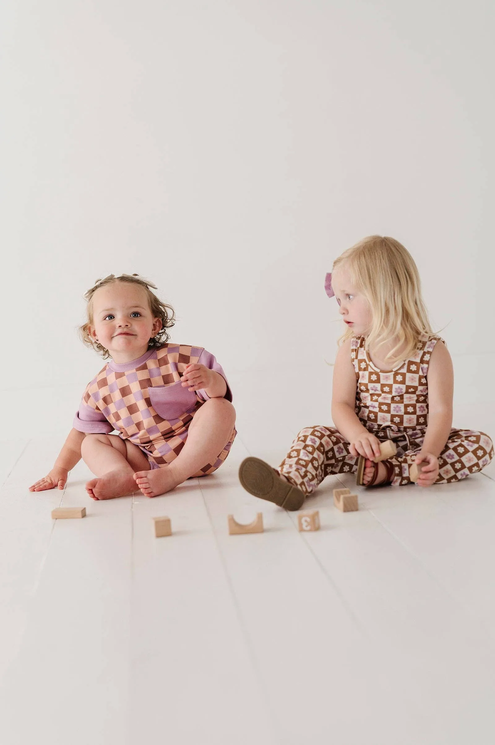 Retro Daisy Checker Girl's Tank Jumper