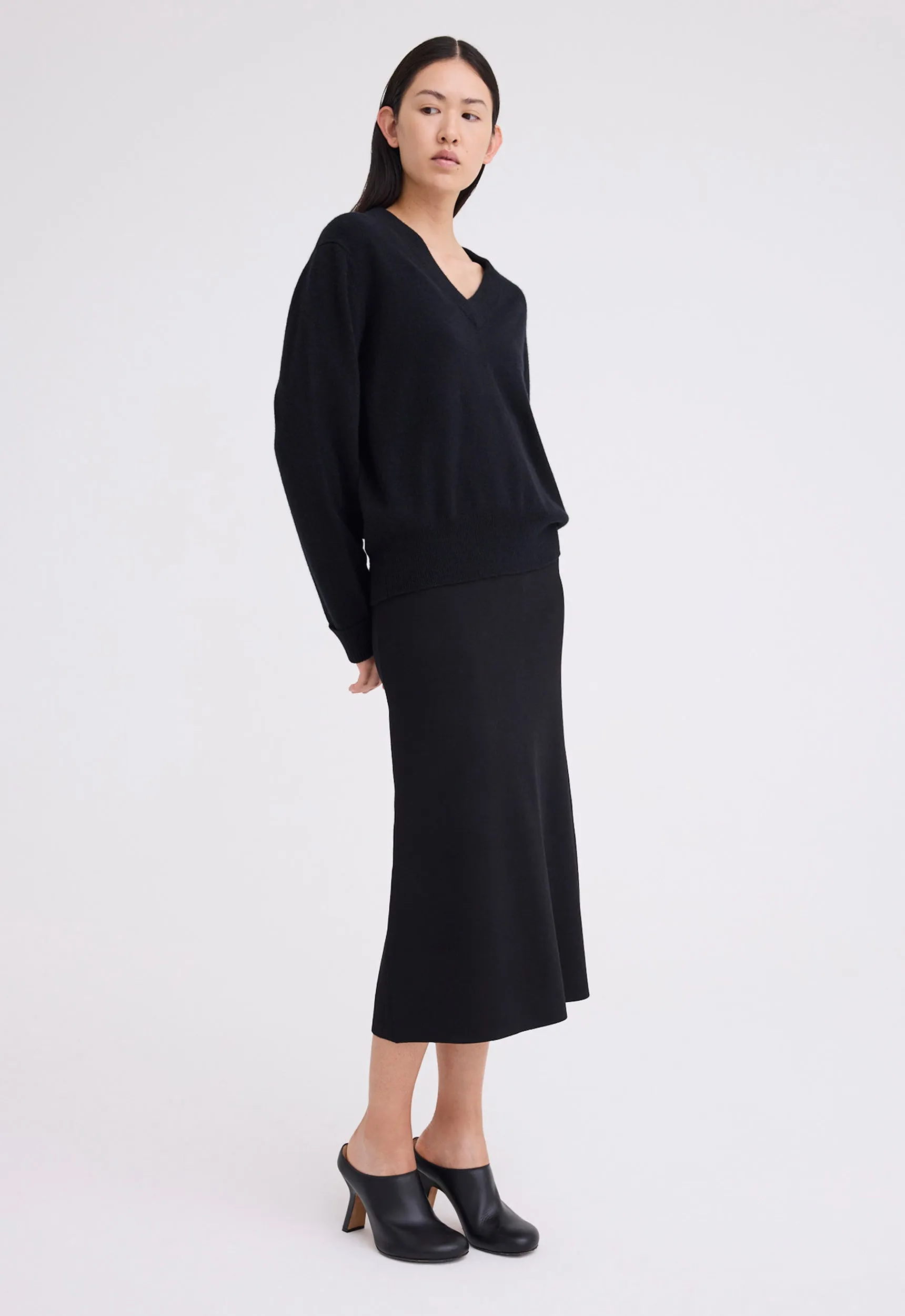Sharpo Cashmere Sweater - Black