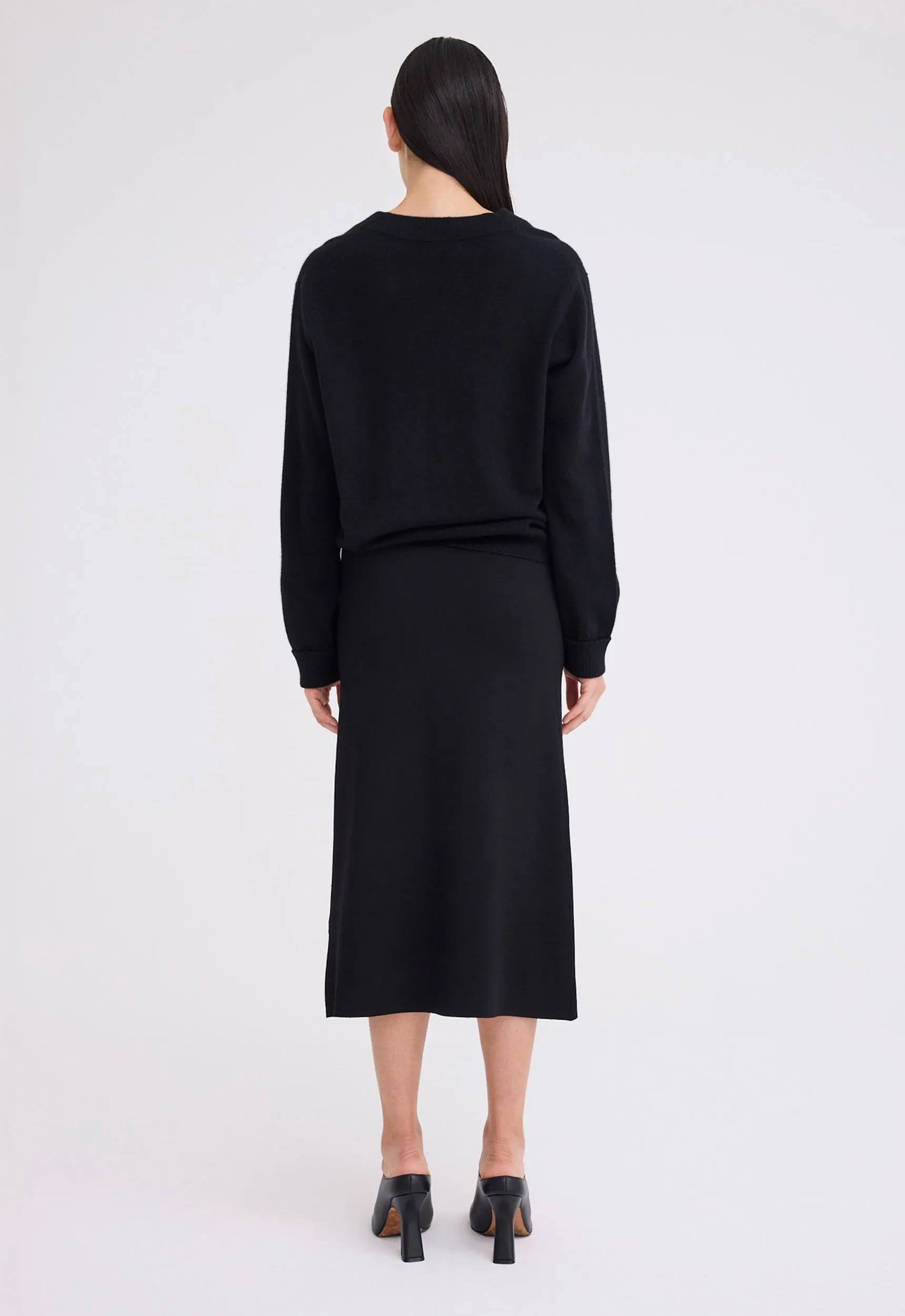 Sharpo Cashmere Sweater - Black