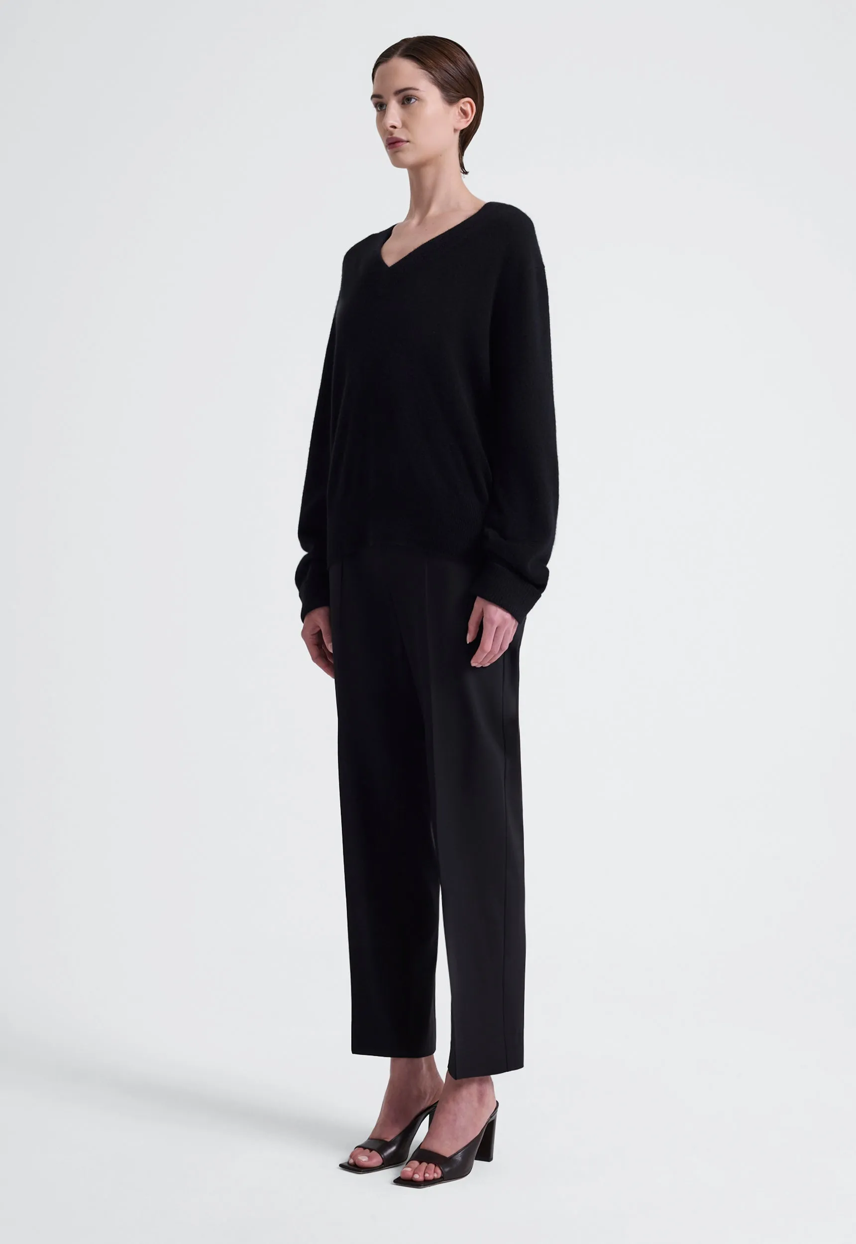 Sharpo Cashmere Sweater - Black